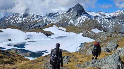 Even during summer, you can expect to have snow on the mountain tops