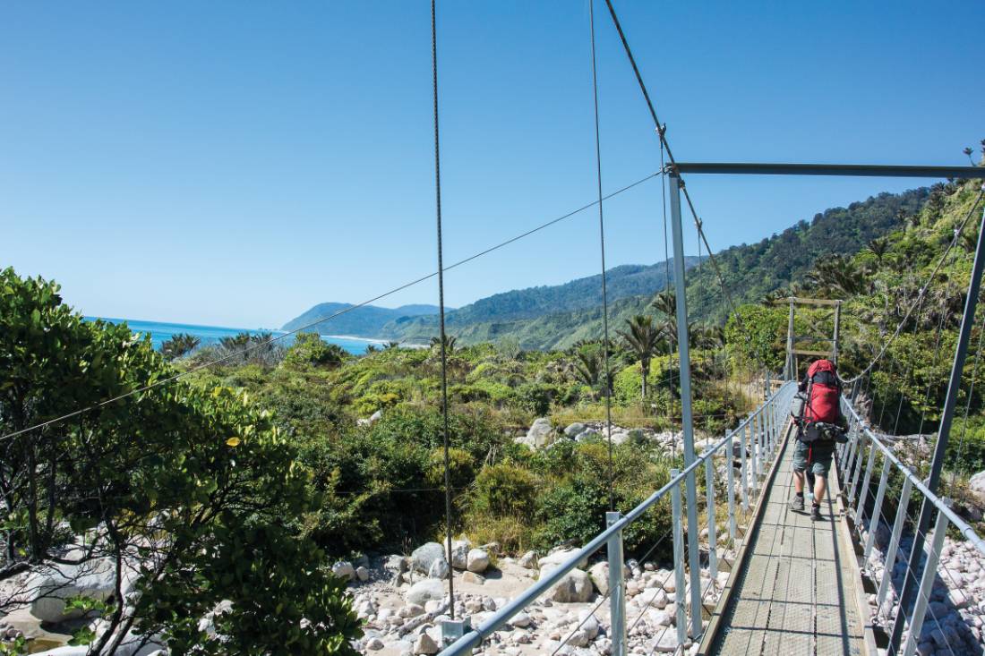 Hiking along the Heaphy Track in the Kahurangi National Park |  Nelson Tasman Tourism