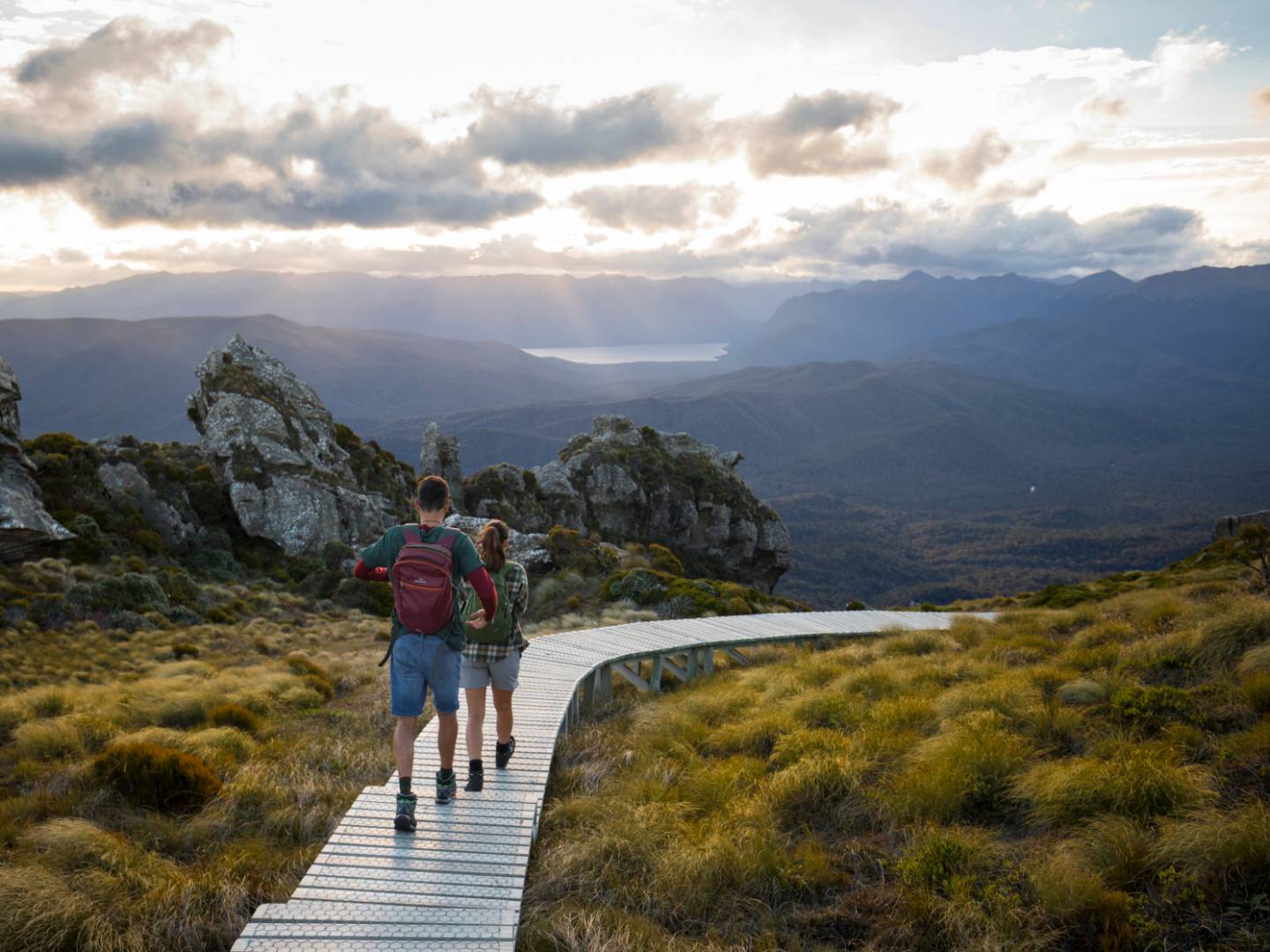 5 New Zealand Bucket list walks | Great Walks of New Zealand